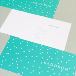 Kadobon leeg , Fel mint aqua