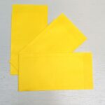 Kadozakje, Small 7cmx13cm, effen felgeel ( per stuk )