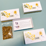 DGD, Kadodoosje vogelvoer `Zomaar` wit geel doosje met takje/vogelhuisje/vogeltje op takje ( per stuk )