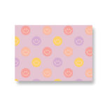 Lots of Lo, A6 ansichtkaart, serie Met Liefde `Smiley print op roze basis`