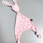 Ook Wauw , Knuffelkonijn, Lichtroze met schaapjes / grijs wit streep