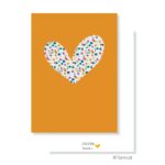 JUDITH maakt , A7 kaartje  `Hartje met confetti` op okergele achtergrond