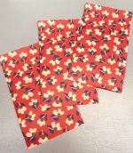 Kadozakje, Medium 12cmx19cm `Flower barn red` rood` ( per stuk )