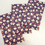 Kadozakje, Medium 12cmx19cm `Flower dusky sky` blauw  ( per stuk )