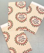 Kadozakje, Medium 12cmx19cm `Merry Christmas` letters met kerstkrans ( per stuk )