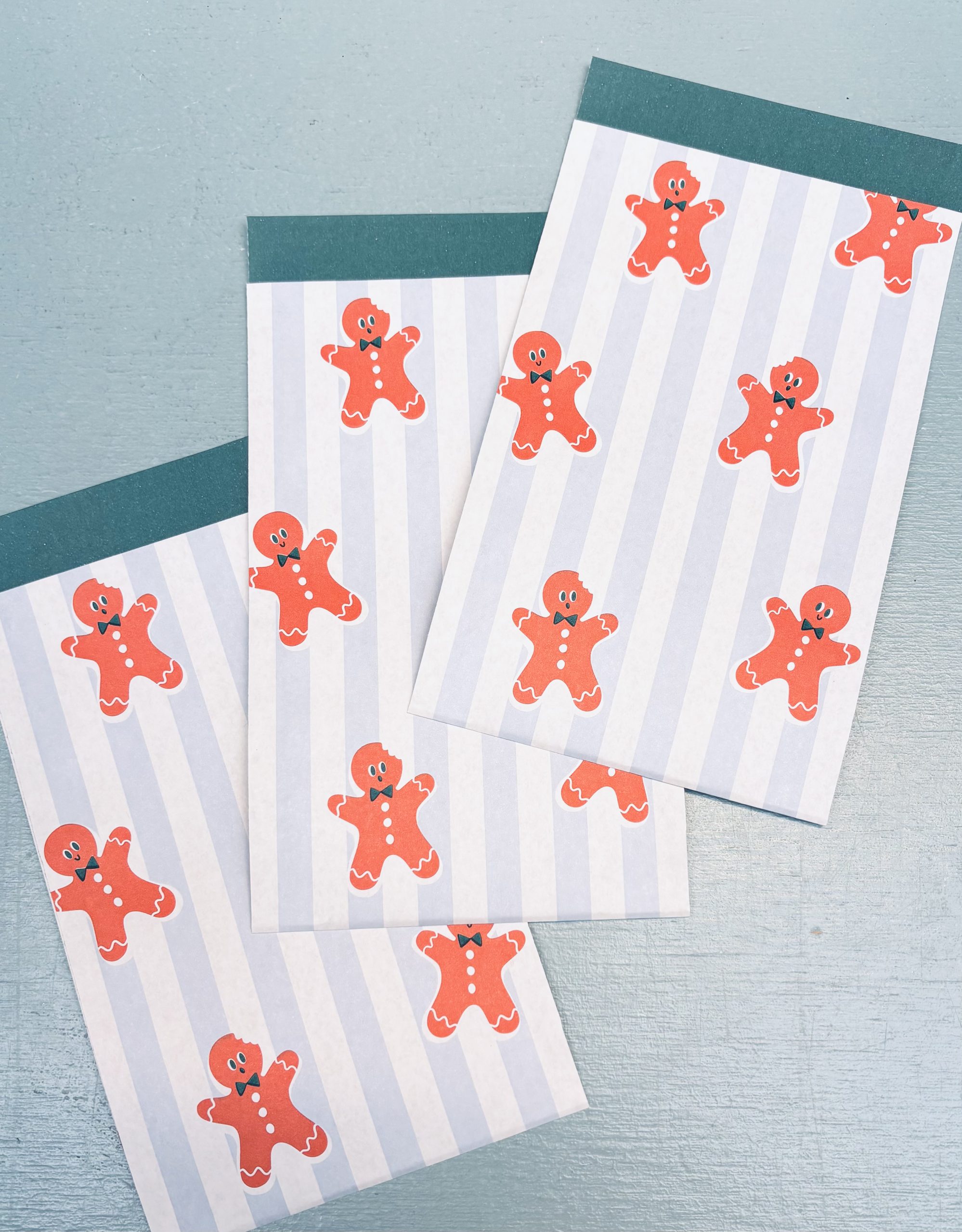 IMG_8955 Kadozakje, Medium 12cmx19cm `Gingerman` gemberkoekje ( per stuk ) - Afbeelding 1