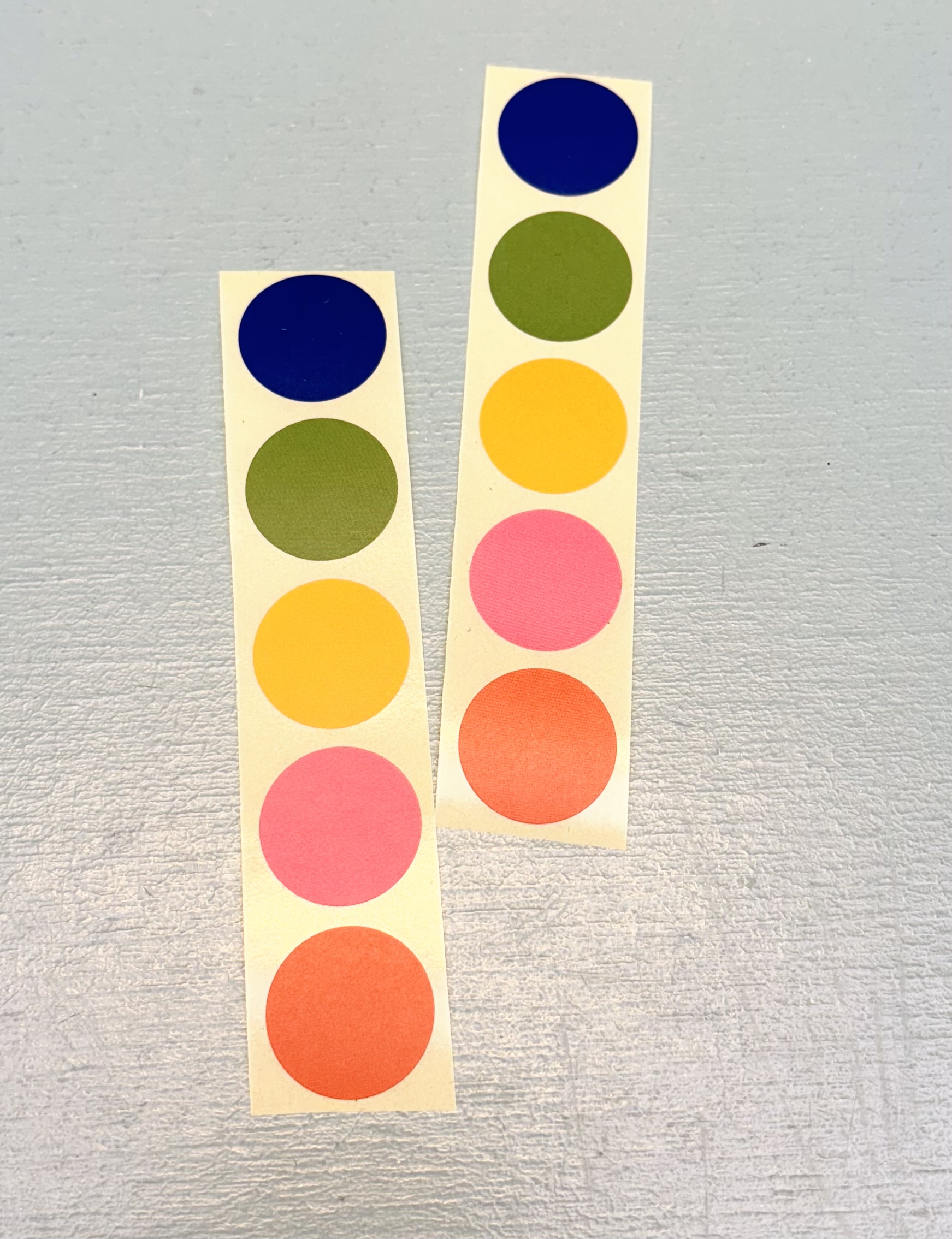 IMG_8958 Sticker rondje 25mm `zomertinten` ( mix van 10 stuks ) - Afbeelding 1