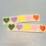 Sticker hartje 25mm `zomertinten` ( mix van 10 stuks )