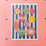 Kaartenpret, A6 kerst kaart van karton `Kerst ballen`