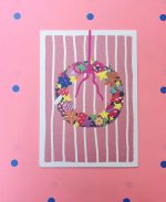 Kaartenpret, A6 kerst kaart van karton `Kerstkrans met kerstdecoratie`