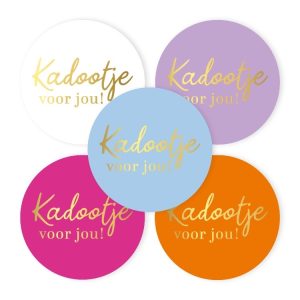 Sticker rond 40mm `Kadootje voor jou` roze blauw lila oranje ( mix van 10 stuks )