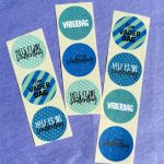 Sticker rond 35mm, kleur en print TREND ` Vaderdag mix`   ( mix van 10 stuks )